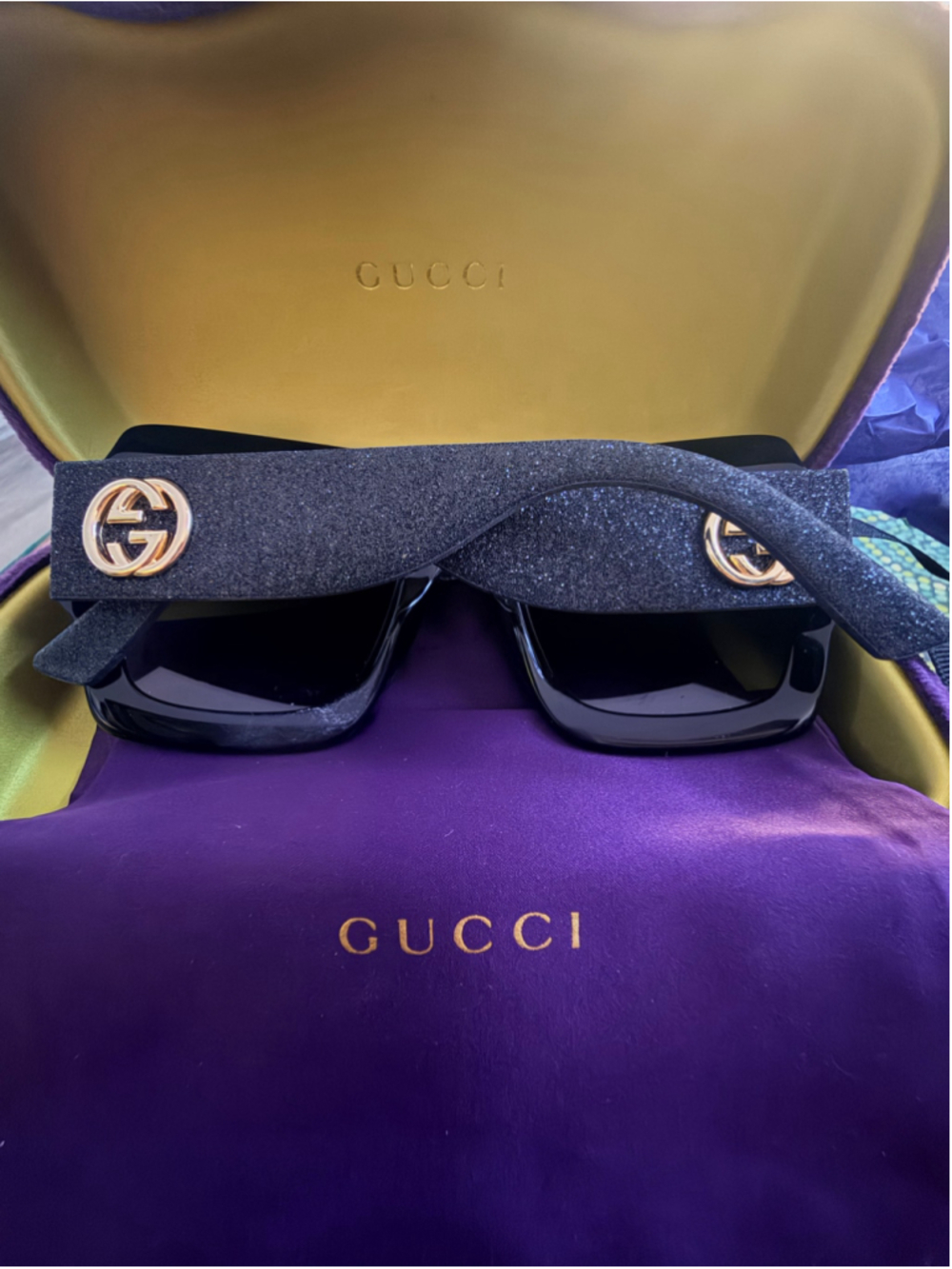 Women's Gucci Sunglasses Black Glitter and Gold - Picture 5 of 9